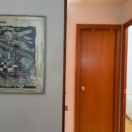 Una Terraza Con Encanto Эл Тартер Экстерьер фото